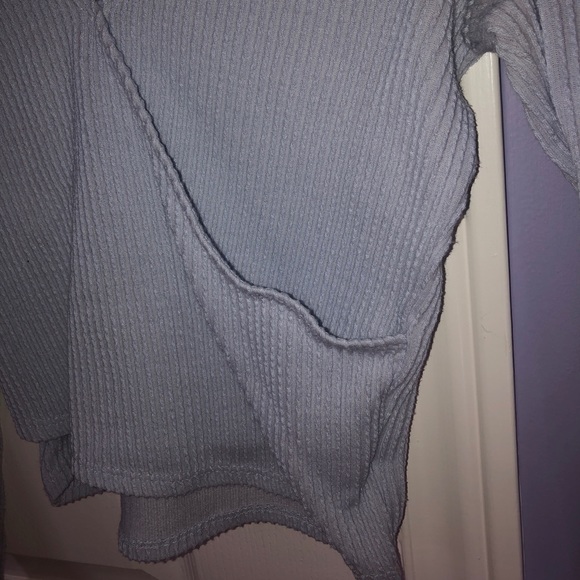 Hollister Wrap long sleeve tee - Picture 2 of 3